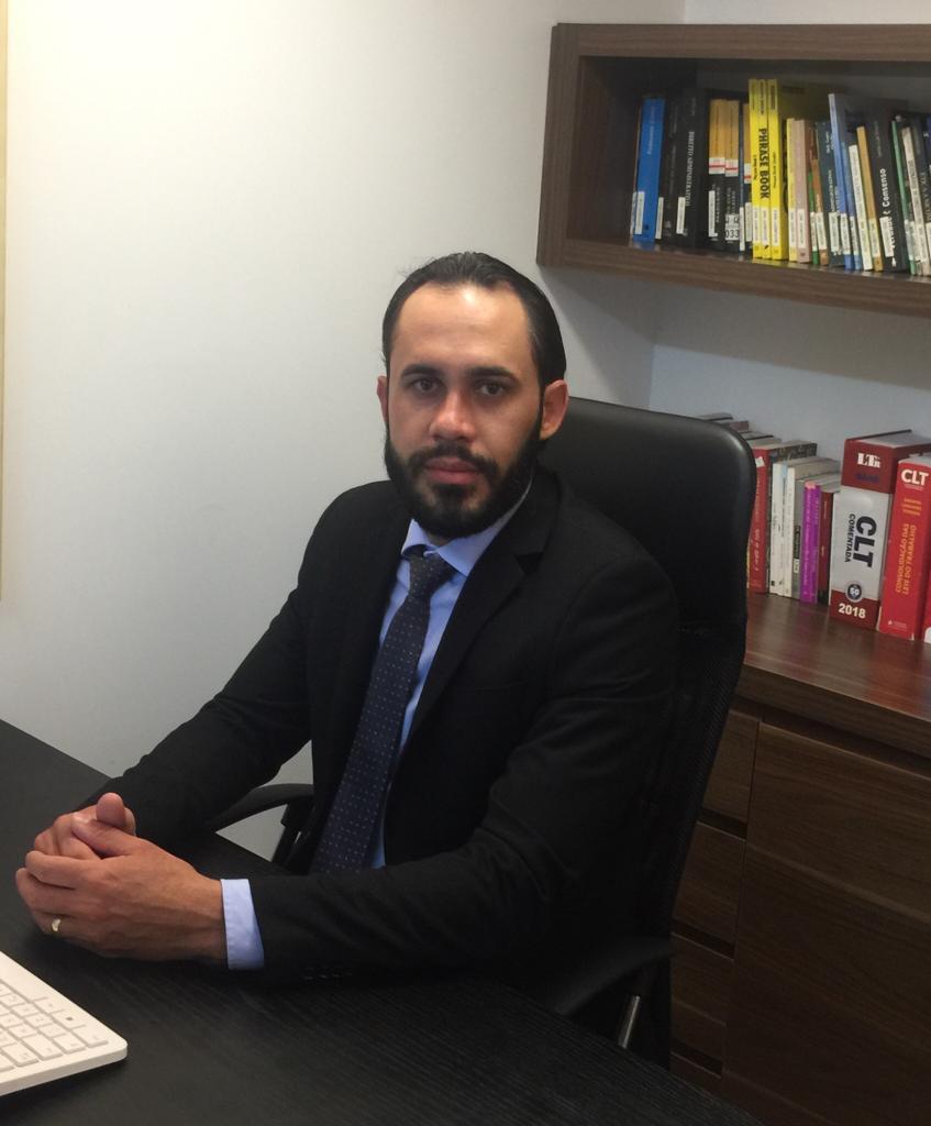 Dr. Maykon Richard Bittencourt